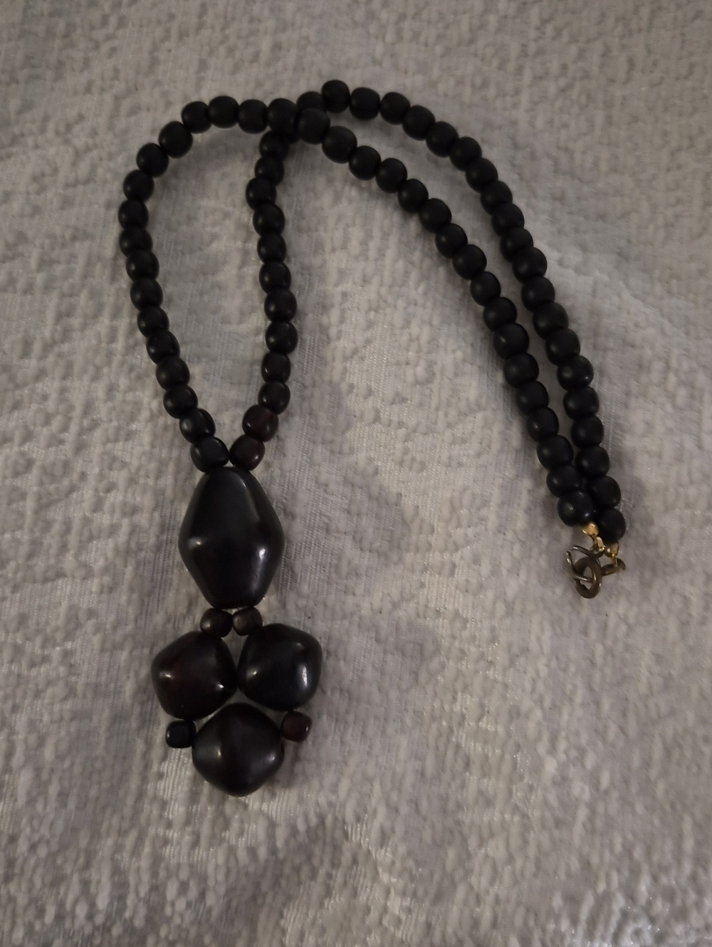 Vintage Hawaiian Kukui Nut Dark Brown Beaded Boho Statement Pendant Necklace
